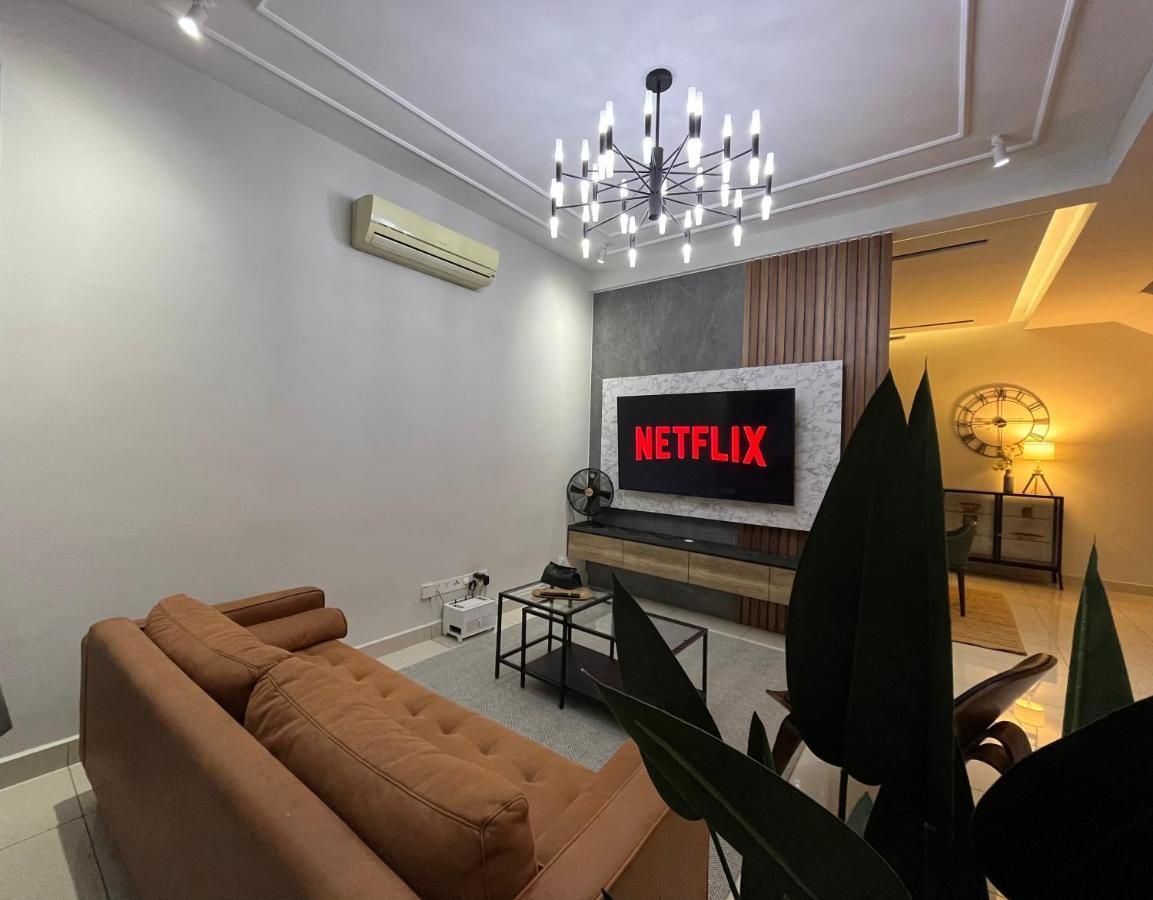 Luxury 2-Storey Terrace House Near Ioi City Mall Putrajaya Zewnętrze zdjęcie